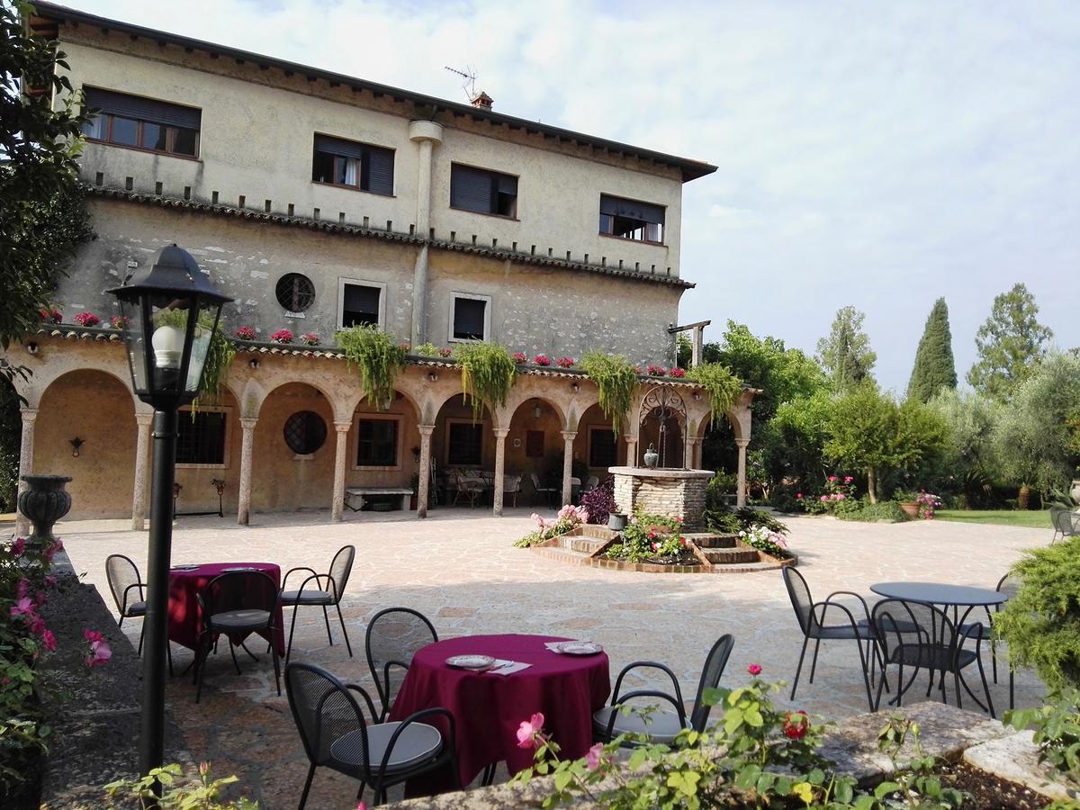 Villa Paradiso Sirmione Exterior photo
