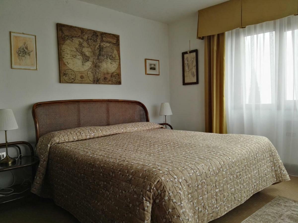 Villa Paradiso Sirmione Exterior photo